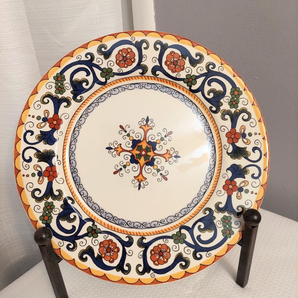 Portugal Dinner Plate Scroll Snowflake Medallion Duruta Style Floral Band Edge